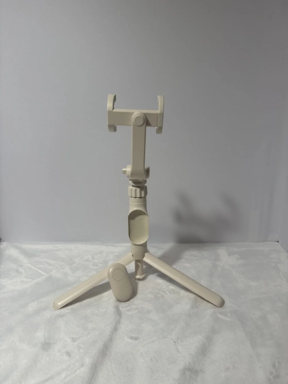 Heyday Desktop Tripod + Phone Mount includes Bluetooth Remote - Stone White